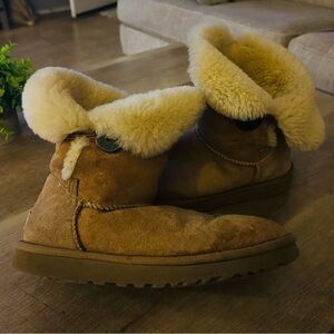 Cozy Shearling-Lined Ugg Boots